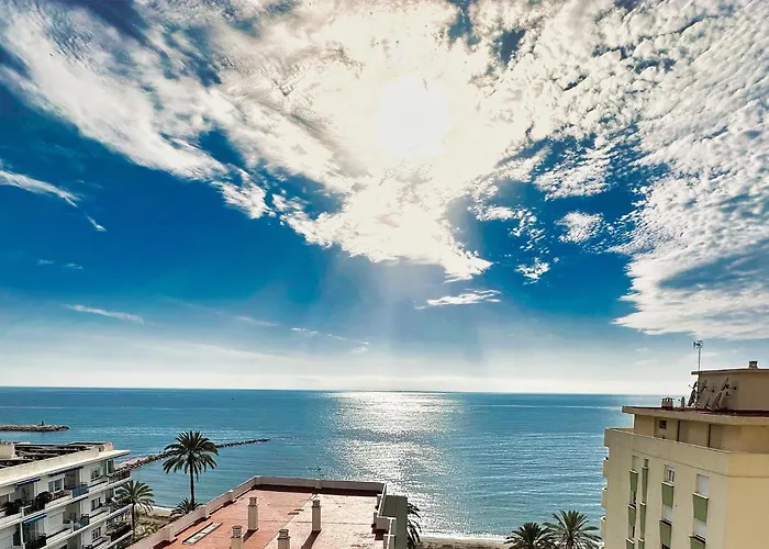 Magnificent One Bedroom In Center