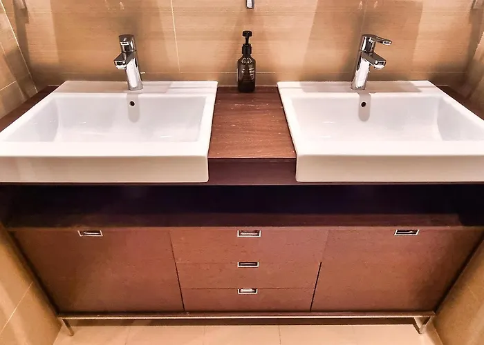 Magnificent One Bedroom In Center Apartament Marbella