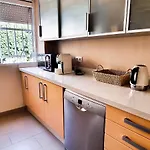 Апартаменты Magnificent One Bedroom In Center *