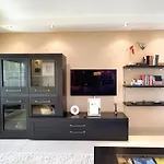 Апартаменты Magnificent One Bedroom In Center