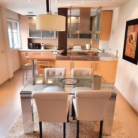 Magnificent One Bedroom In Center Apartment Marbella