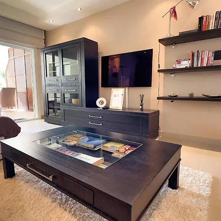 Apartment Magnificent One Bedroom In Center *