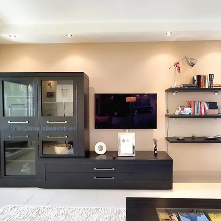 Apartment Magnificent One Bedroom In Center