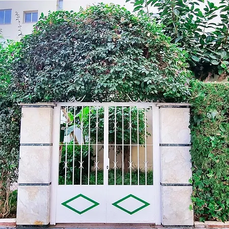 Magnificent One Bedroom In Center شقة ماربيا
