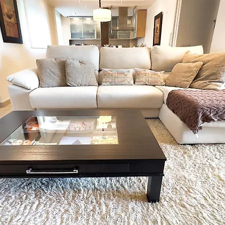 Magnificent One Bedroom In Center 公寓 马尔韦利亚